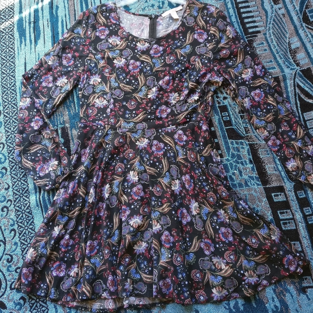 black floral mini dress